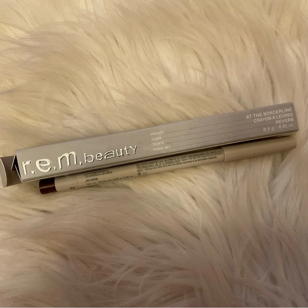 r.e.m. Beauty At The Borderline Lip Liner Pencil - Reverb - New in Box